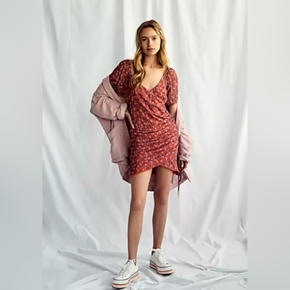 Free People Size XS Mini Ruby‎ Dress Orange Purple Floral Print Ruched Lined